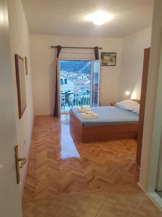 Apartments Luksa - Zf Hvar Hvar Town Room photo